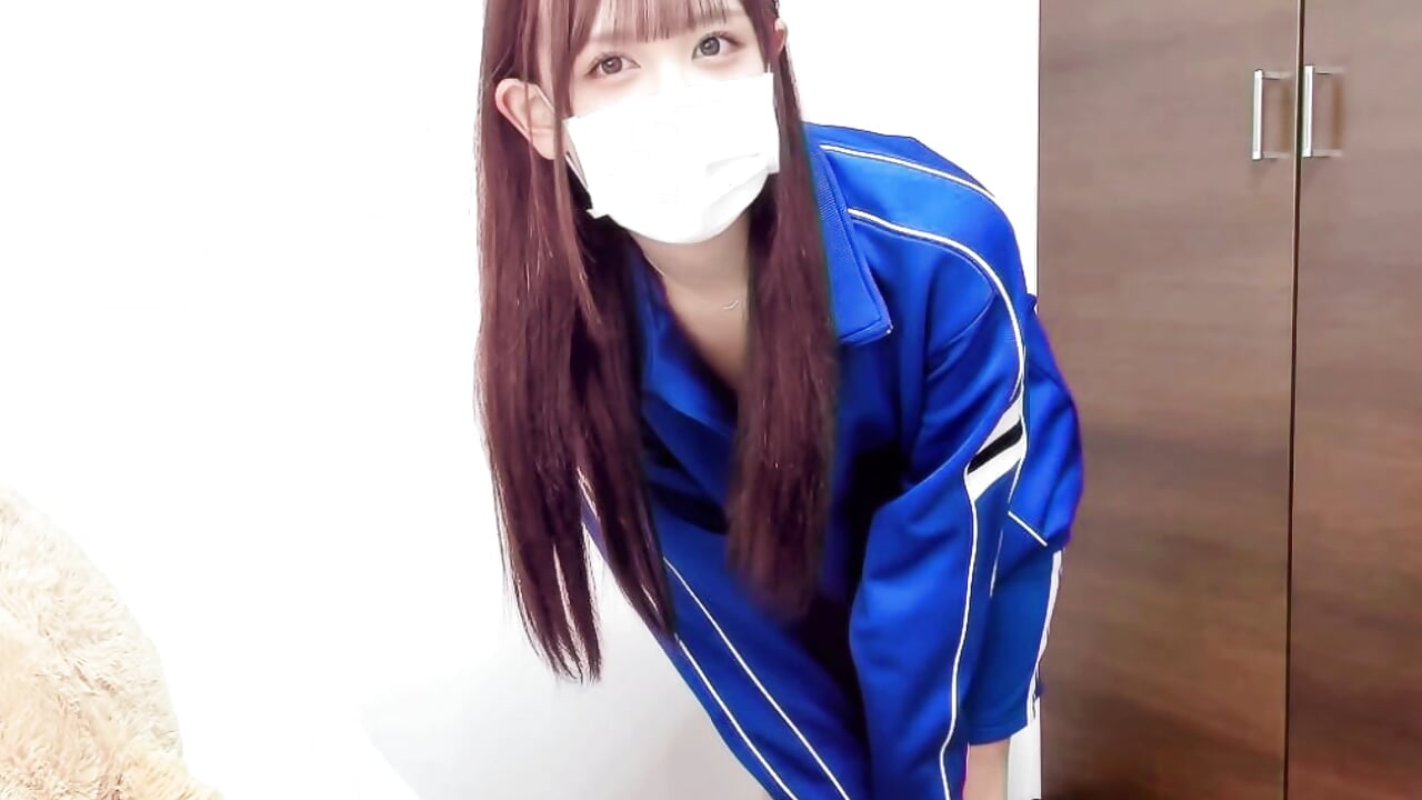 SNOW_20230918_160258_944 - video di -m-runa modella di cam