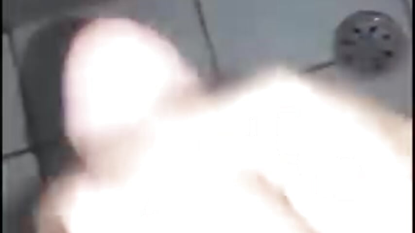 Masturbando - video by latintransbigcum cam model