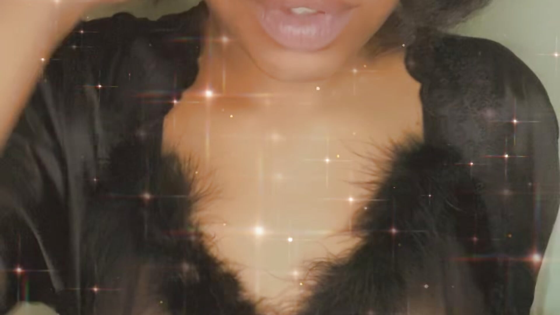 SHES BEAUTIFUL - video by lil_momma420 cam model