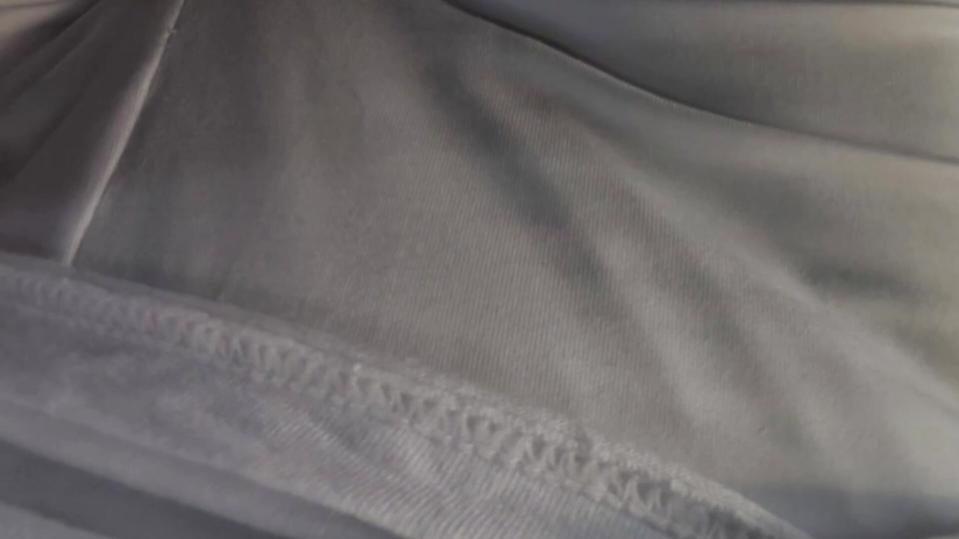 Dangerous, sexy, and VERY PUBLIC CAMELTOE!!!  😈 🐪 - Video von Sam_Sara Cam-Model