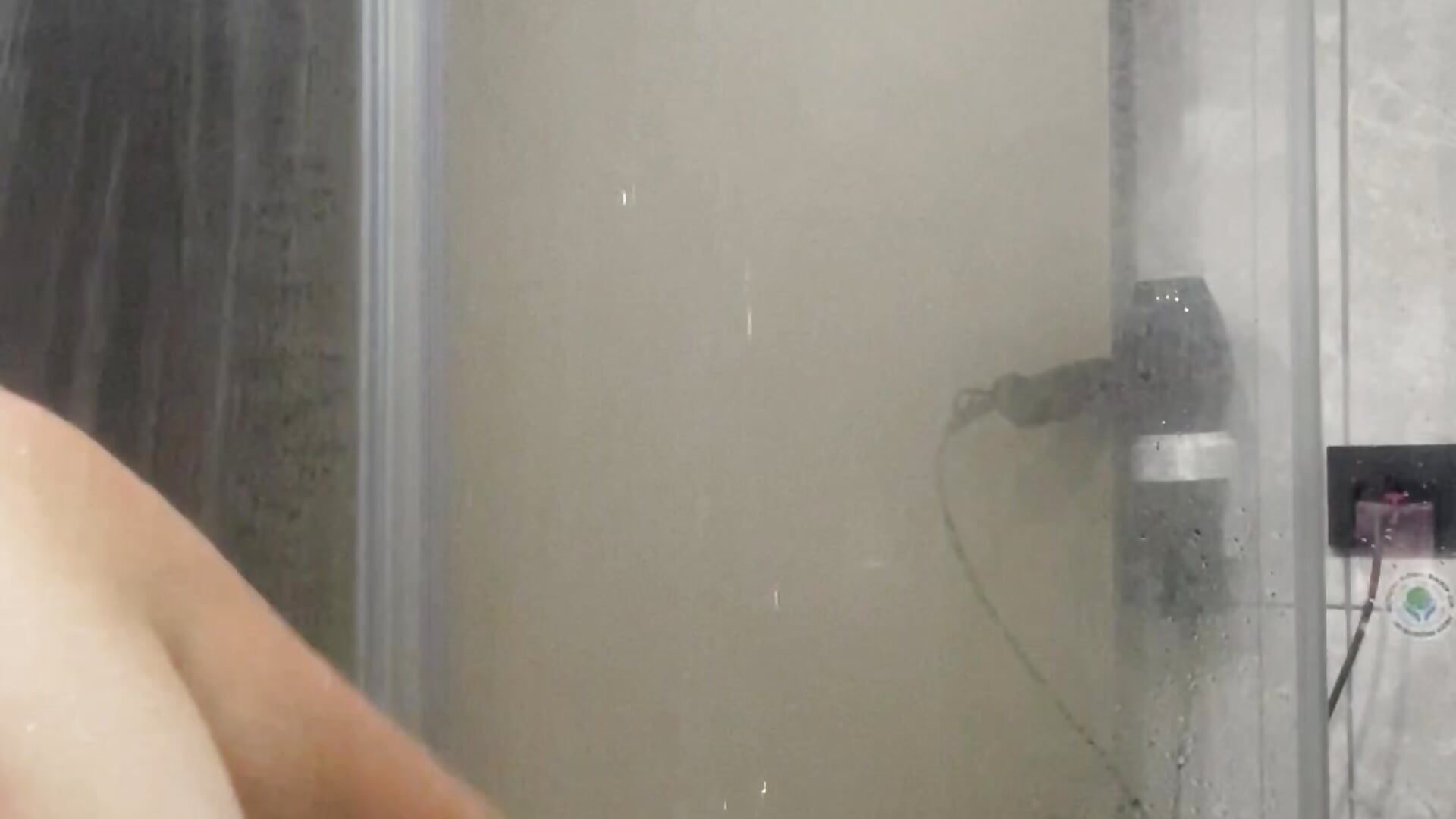 Magst du es auch so gerne nass? - video oleh V3nus1 kamera model