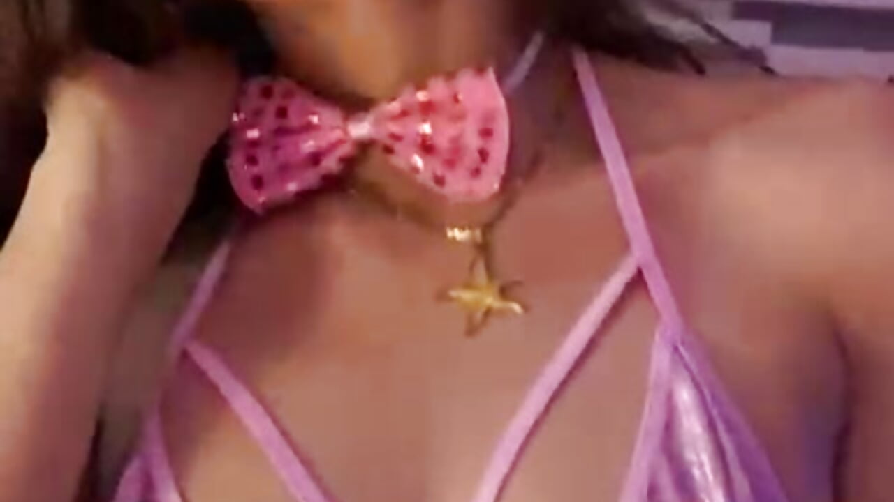 only for u - video by Alice_bloom_ cam model