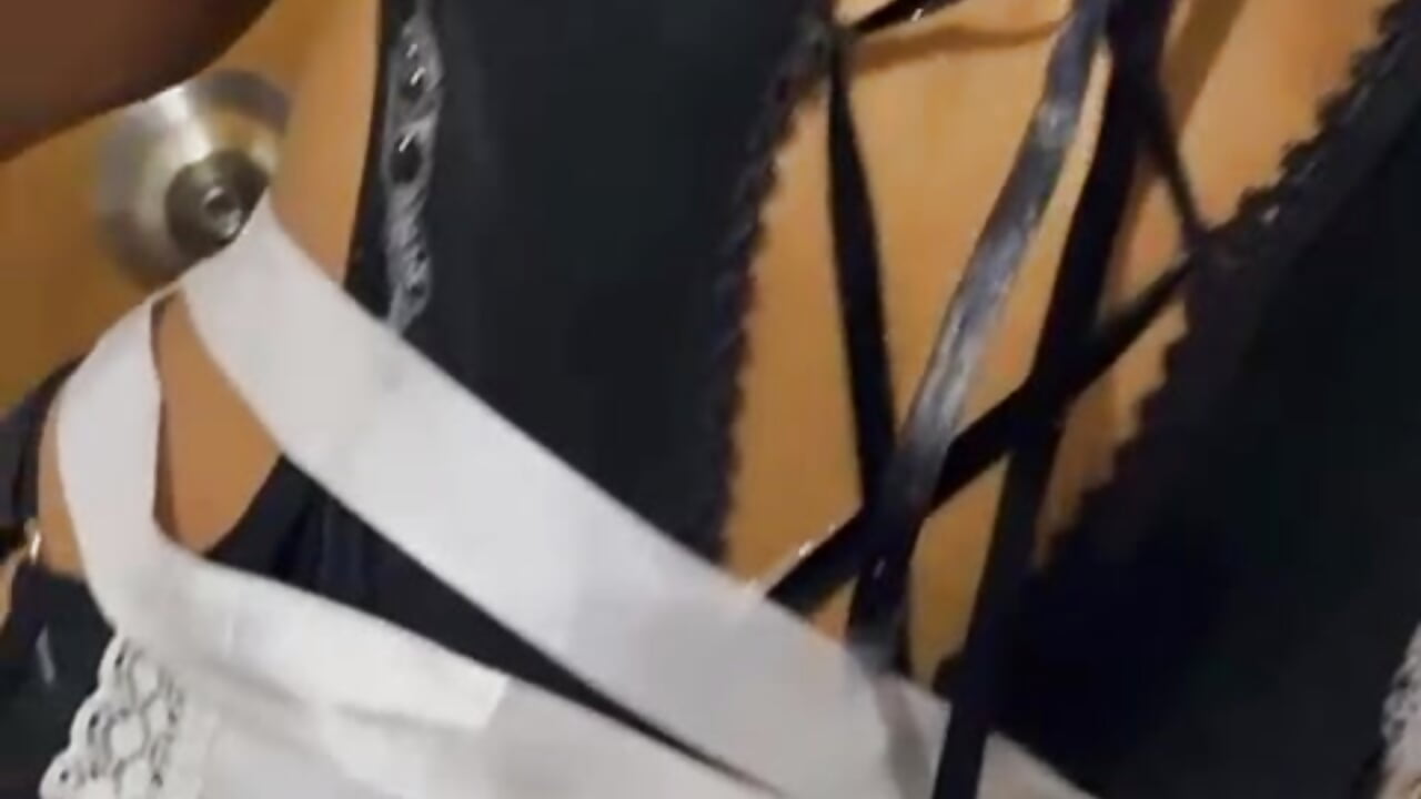 sweet or naughty? ☠😈👻 - video by iisabella_gonzalez cam model