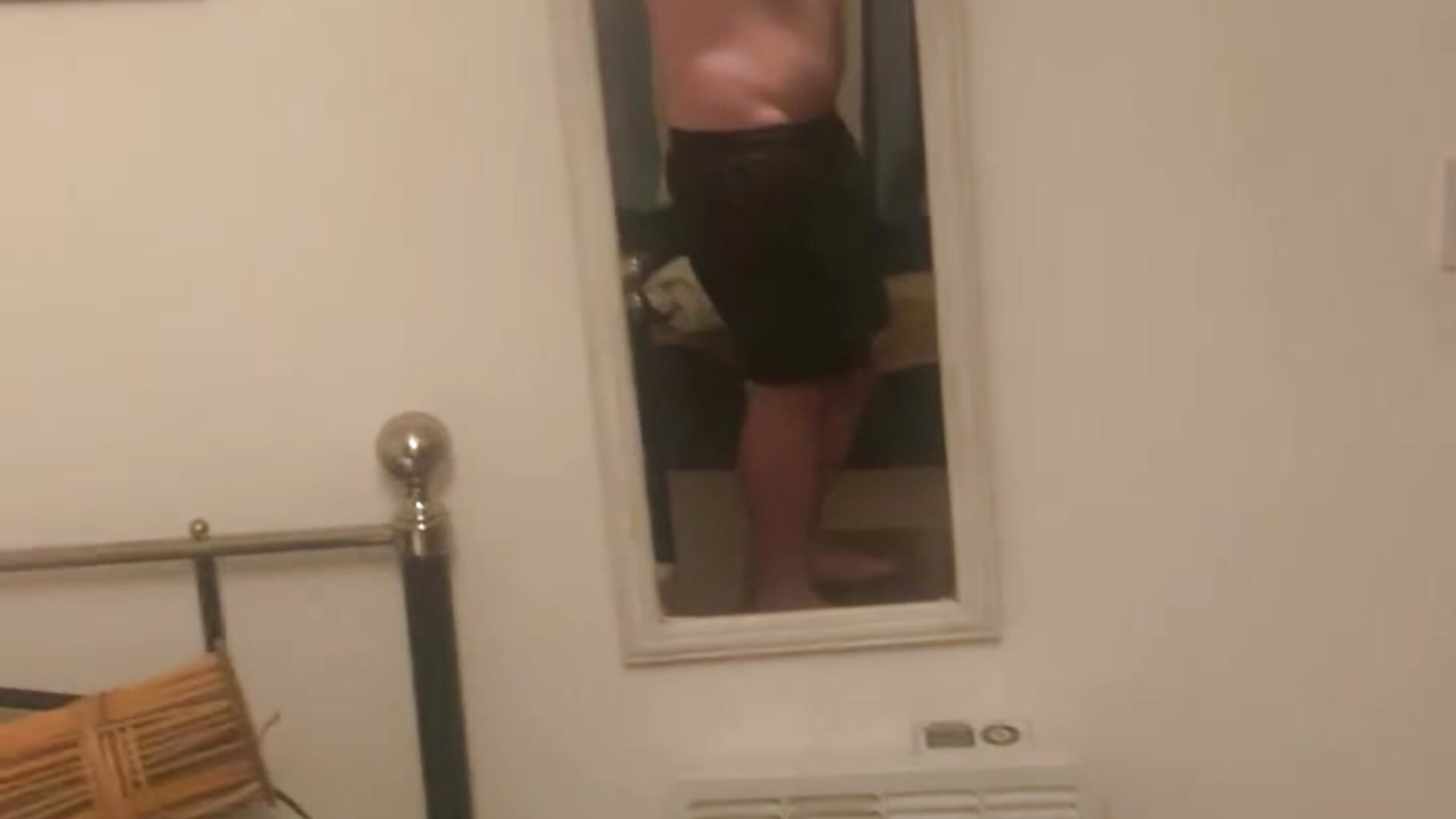 trim,5361CF51-5C57-4340-B848-AC36C1EDD58F - video by 33ENG cam model