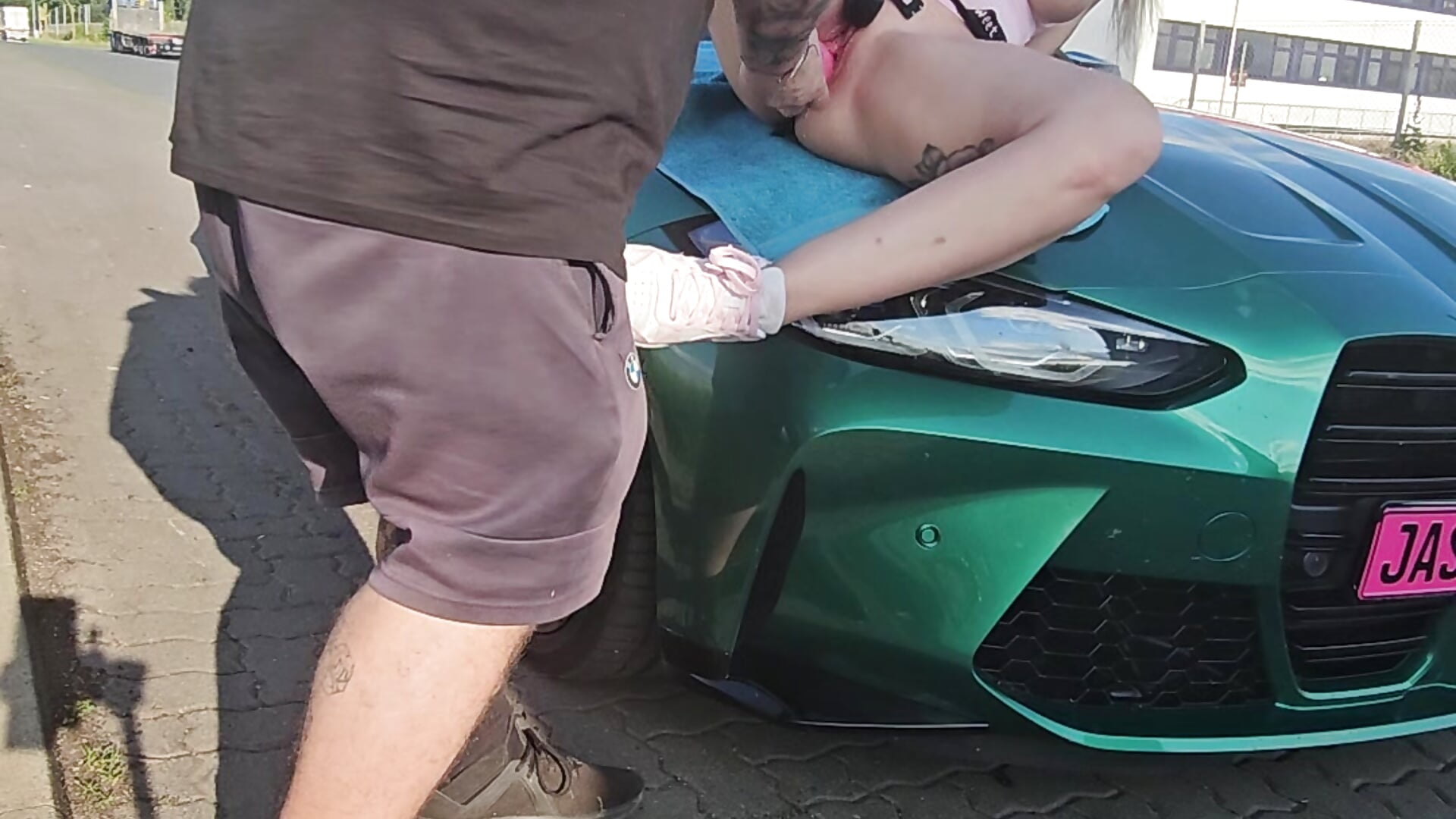 Fingern +squirt on car ( 70 k ❤️special) - video by Jassy_Foxy cam model