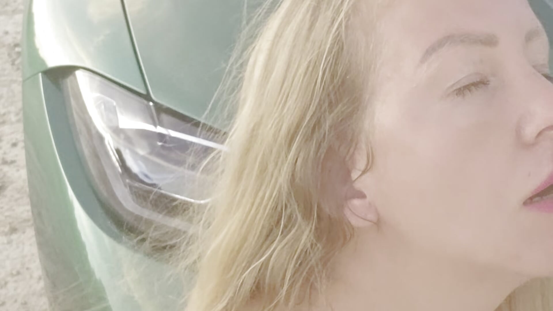 Facial at the M 3 - Video von Jassy_Foxy Cam-Model