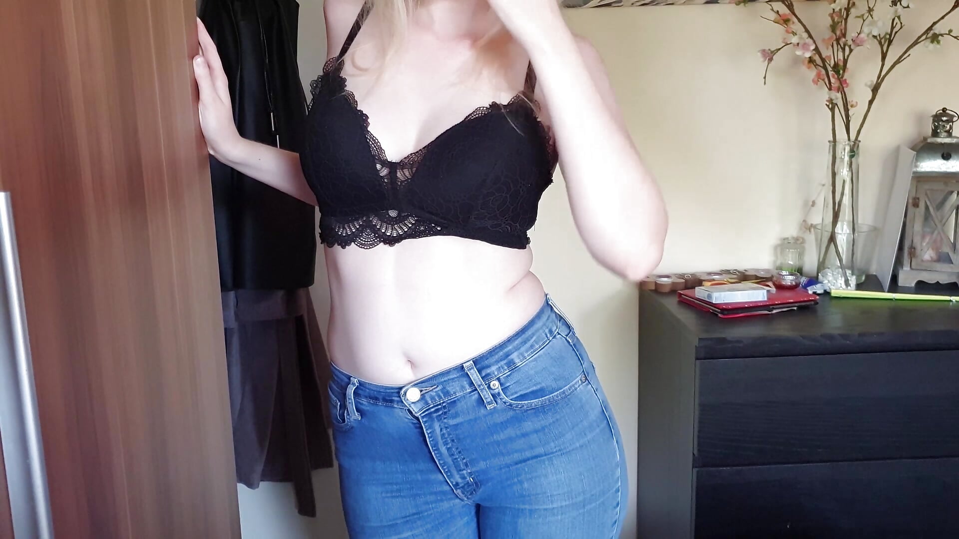 4 Wochen Sex Entzug - video by Lisa_Sack cam model