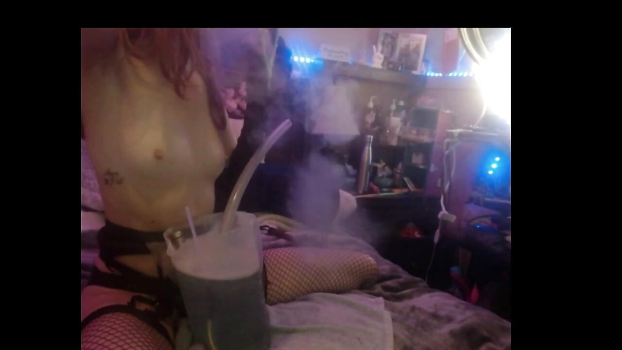 frenchmadebubblepreview - video by Crazylilredhead69 cam model