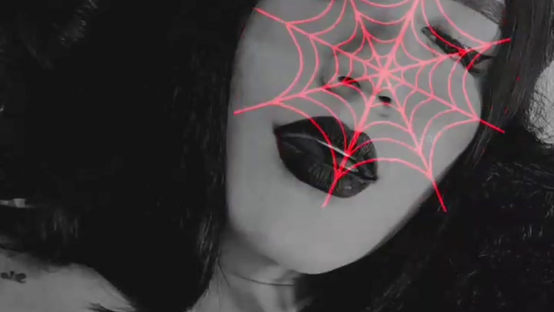 ♥ - video by Alezkathompson cam model