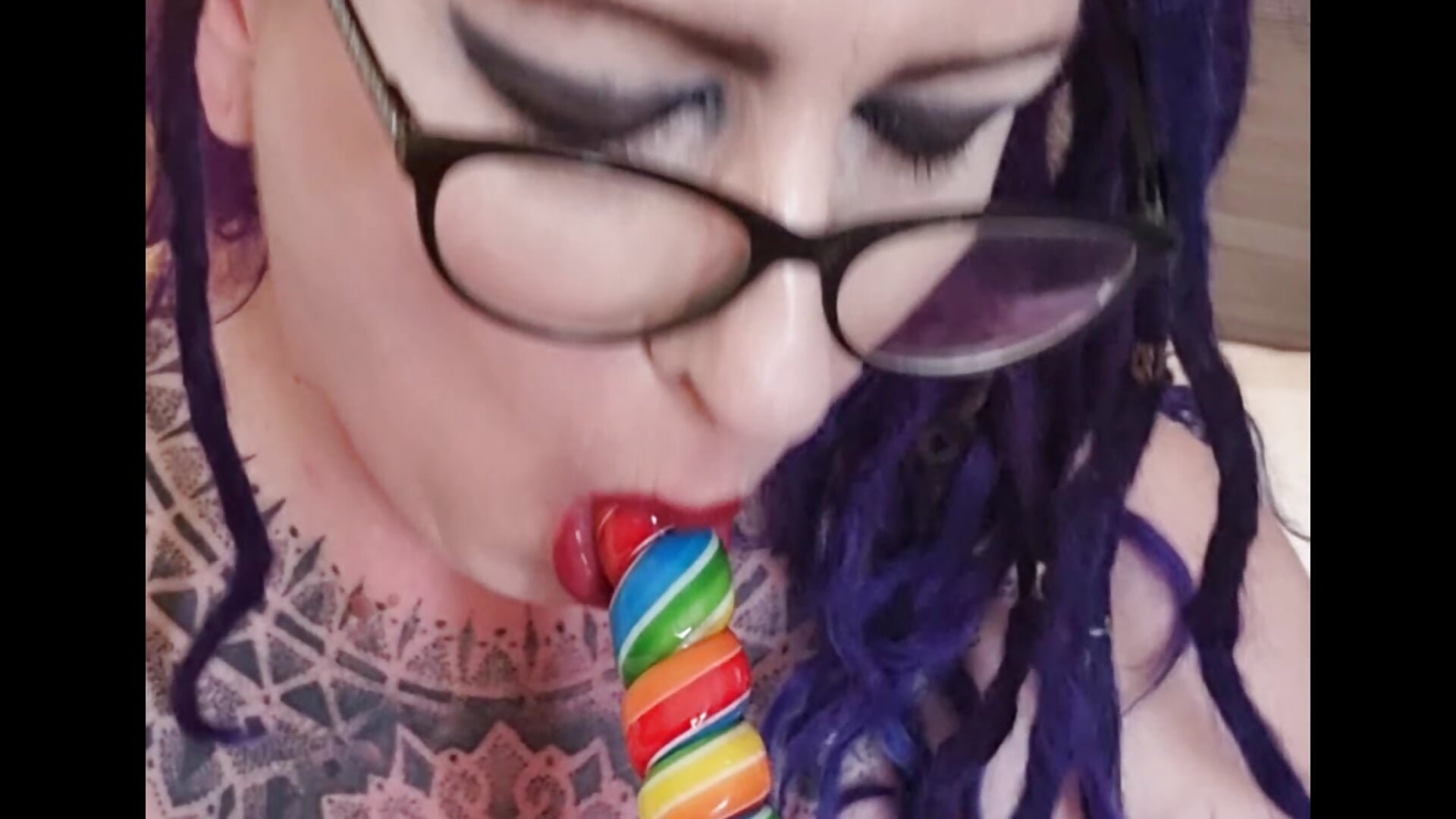 Oh sweet naughty lollipop