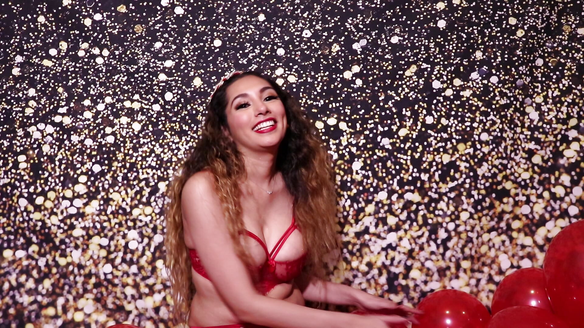 BTS of Balloon Play With Banksie in Red Lingerie! - video by LindseyBanks