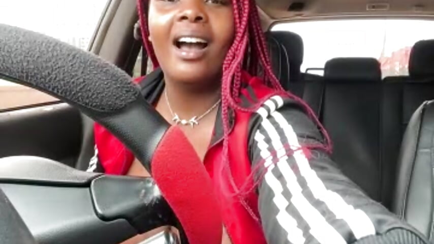 Private Show :who wants it public