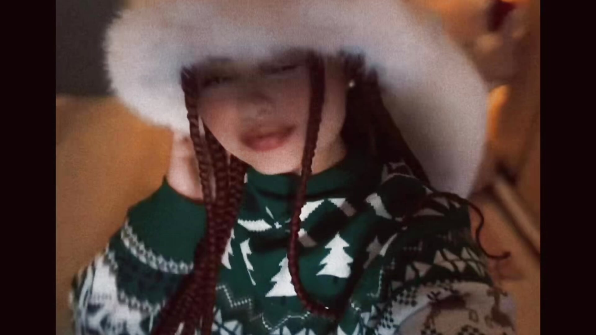 It’s timeeeeeeee 🎁🎄– damn_that_booty kameramodell videója