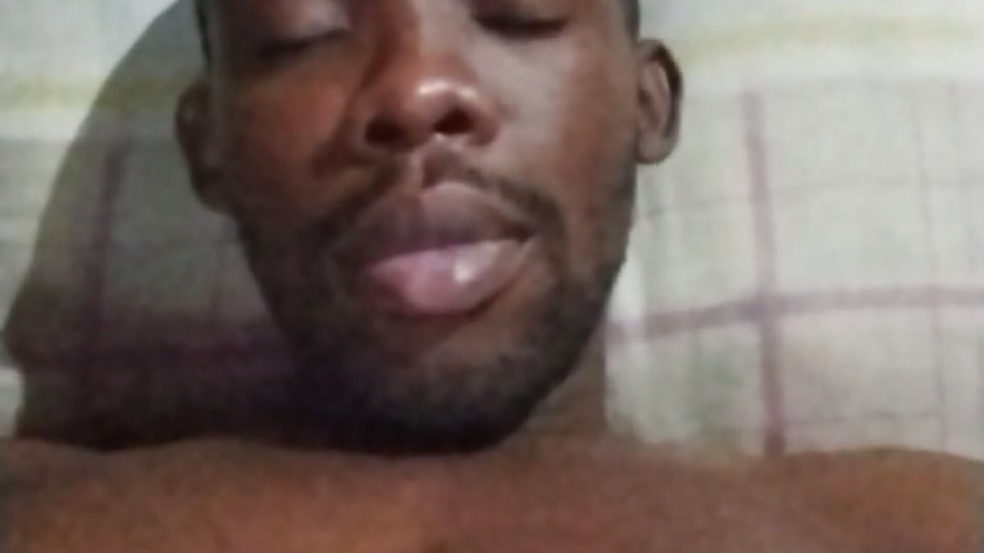 VID_20230210_011502 - video by HerryT cam model