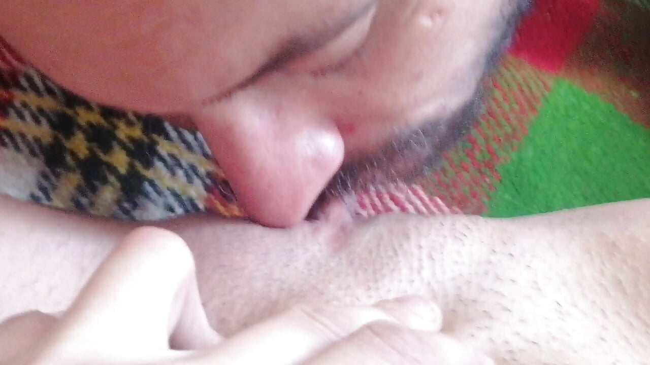 Licking my pussy ⚡⚡⚡⚡⚡ – видео вебкам-модели WarningDreams