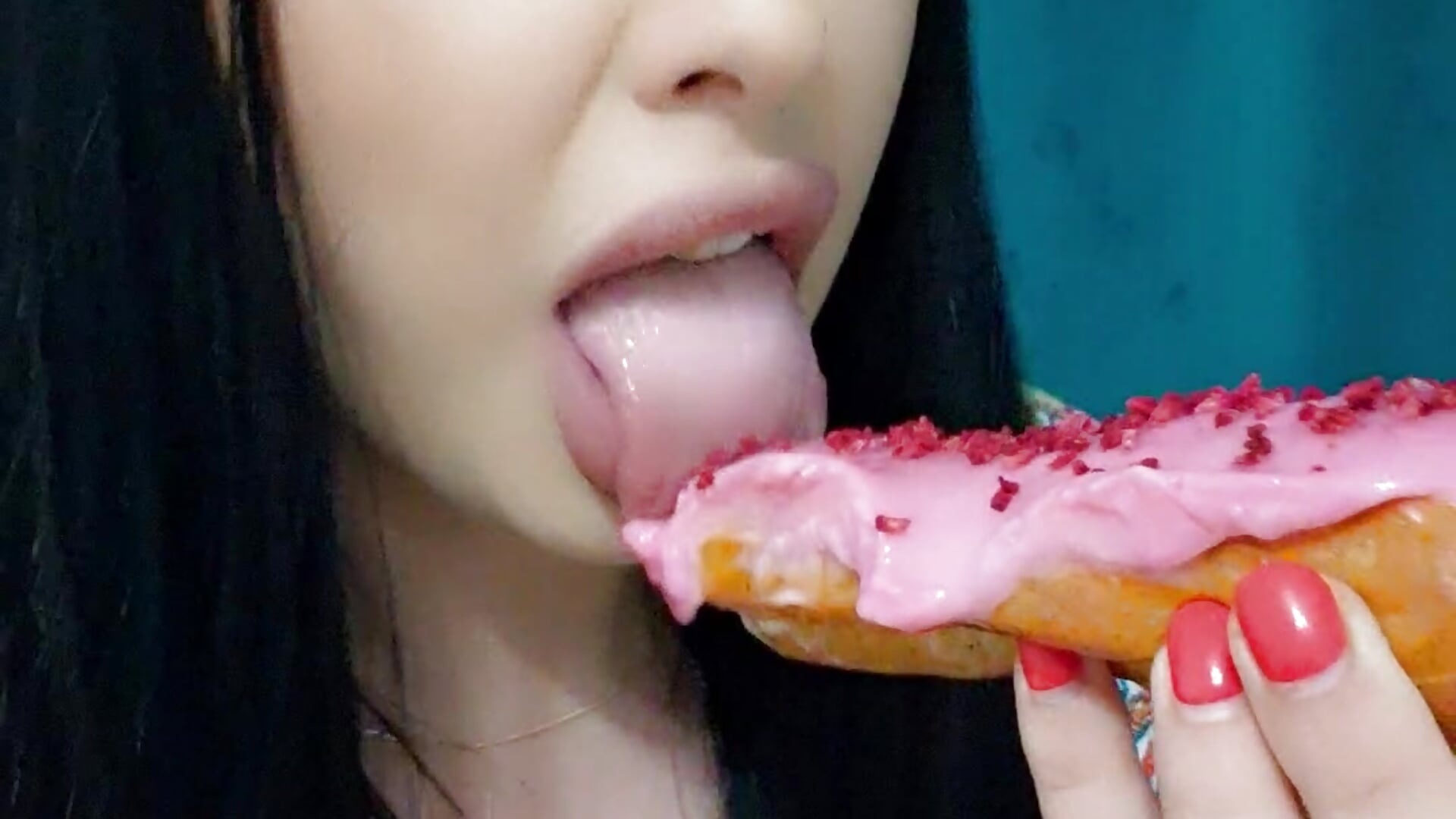 Yummy - vídeo de Flower_Pow3r