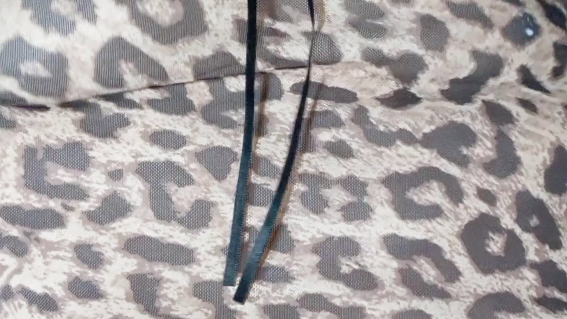 creamy pussy massage and tits. with a little maxti.