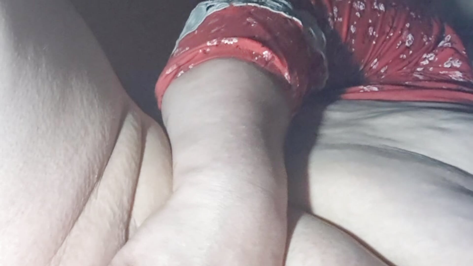 I  Fuck my pussy up close with a big dildo. Nagy dildóval baszom a puncim