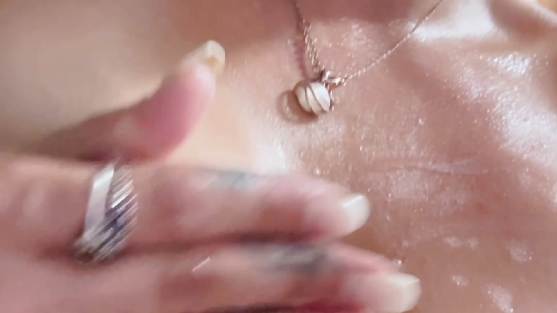 Hmmm Bad girl 🫢🫢🫢🤫🤫🤭 – video af sofiah_ cam-model