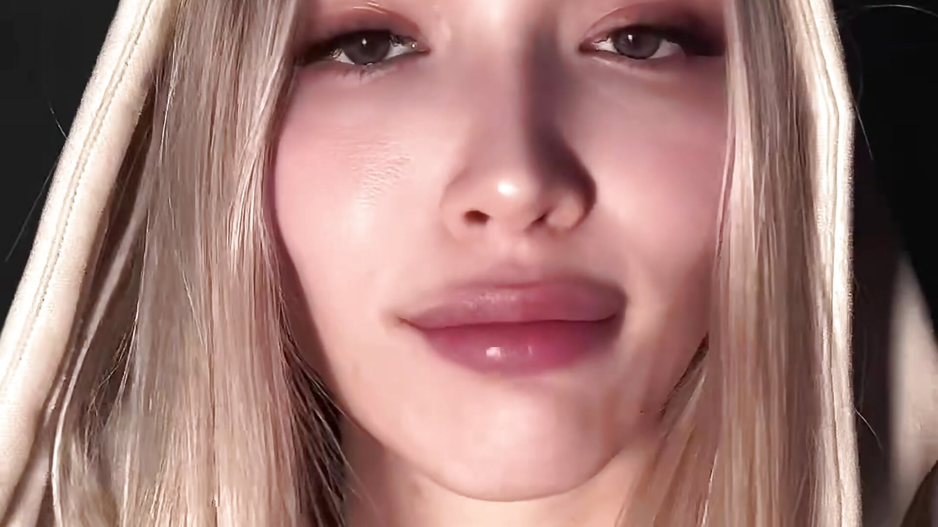 Love you😻 - video by MoonSprinkle cam model