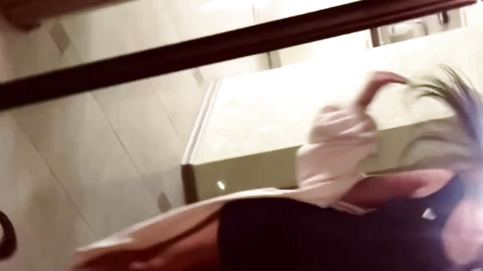 🍫 - video by ViolettaCosmo cam model