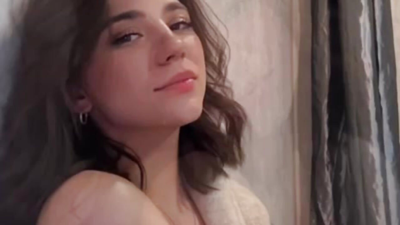 sweet Eva - відео від вебкаммоделі EvaHoly