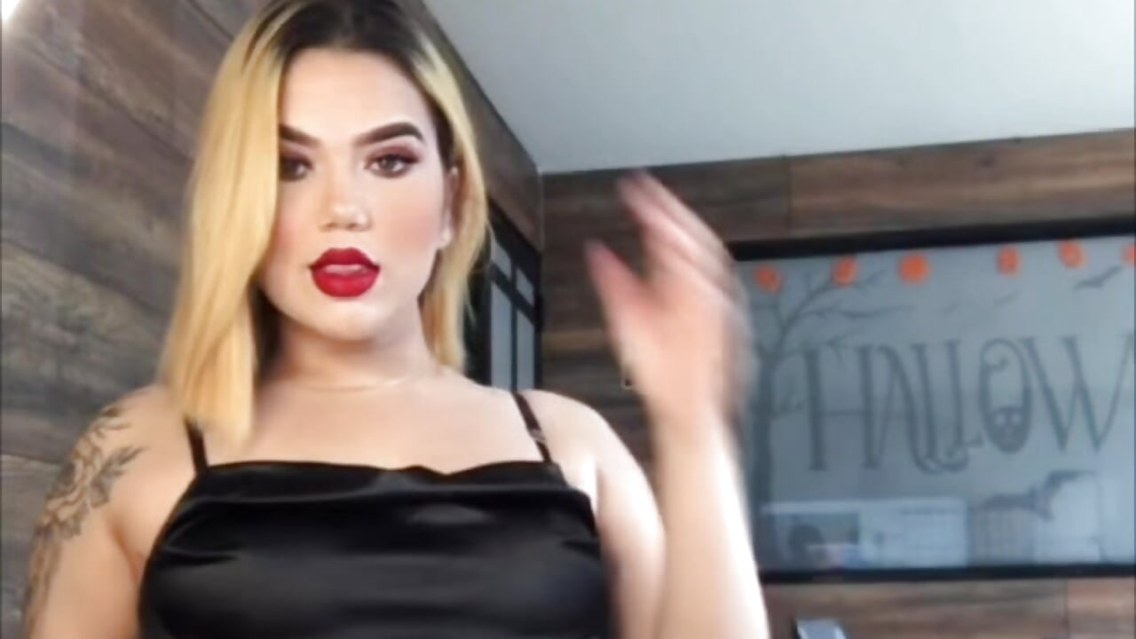 The girl with the red lips ❤️ - video by KatyaBlonding cam model