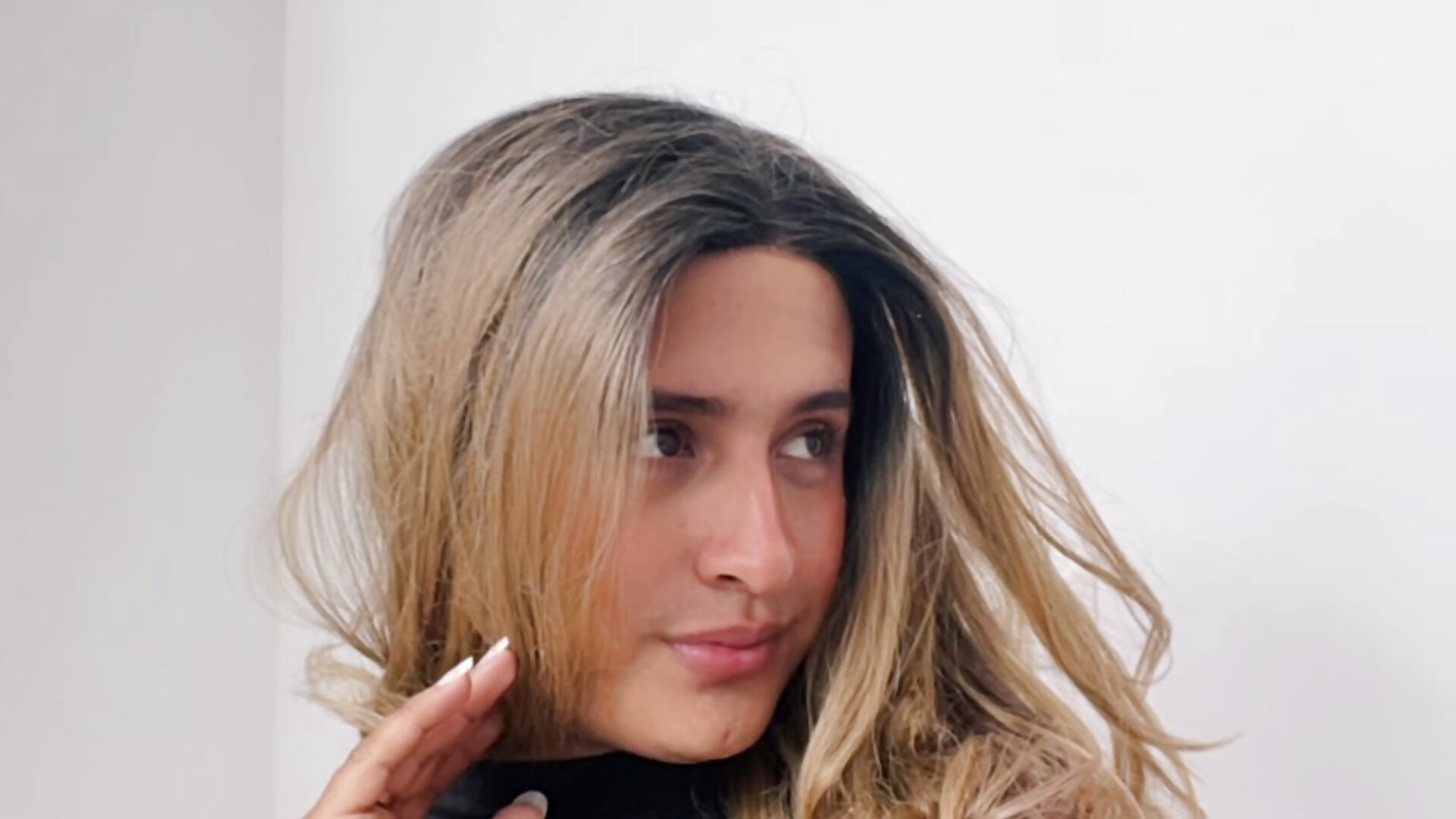 3D6ACED8-2742-4165-97AD-45C794EEEB81(2) - video van laurafoxxx cam-model