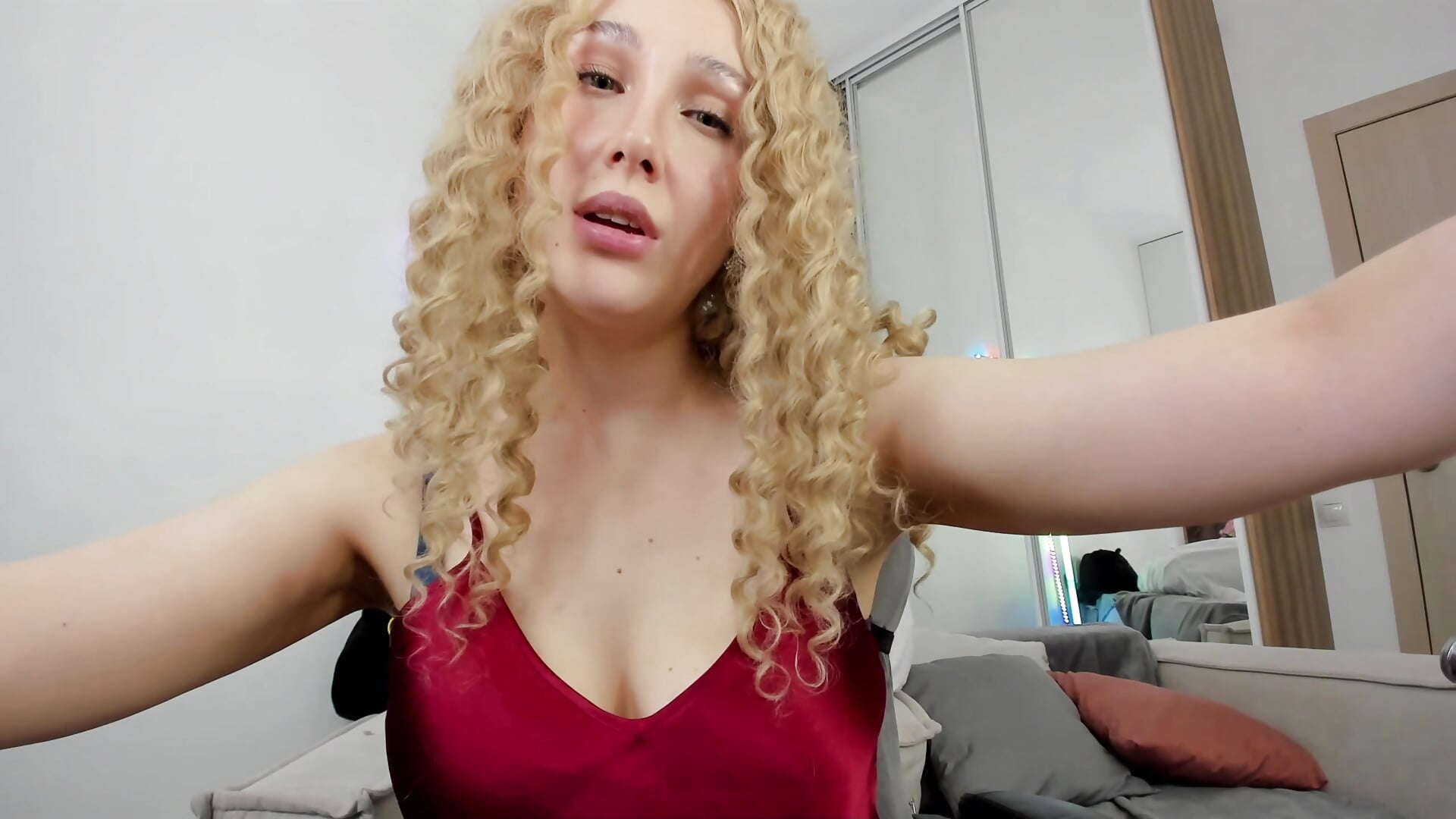 I can force  be my slave 😉😈 magic eyes 🧿👁️