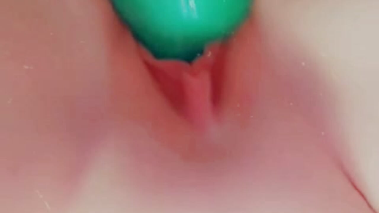 My green GOB - video SillyThiccRed kameramallilta