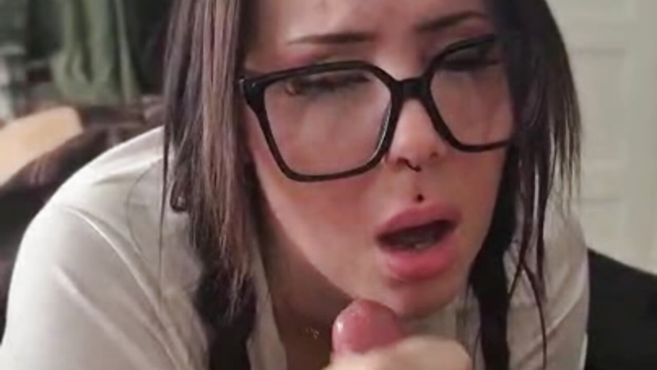 🌟B/G🌟 - schoolgirl w glasses BJ & facial Cumshot💦 - copy 6 May 16:24 - Provocunt adlı kamera modelinin videosu