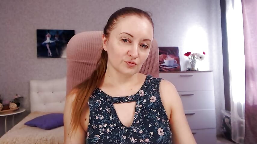 [21 Feb 16:04] Public Show - video av BettyFootFetish cam model