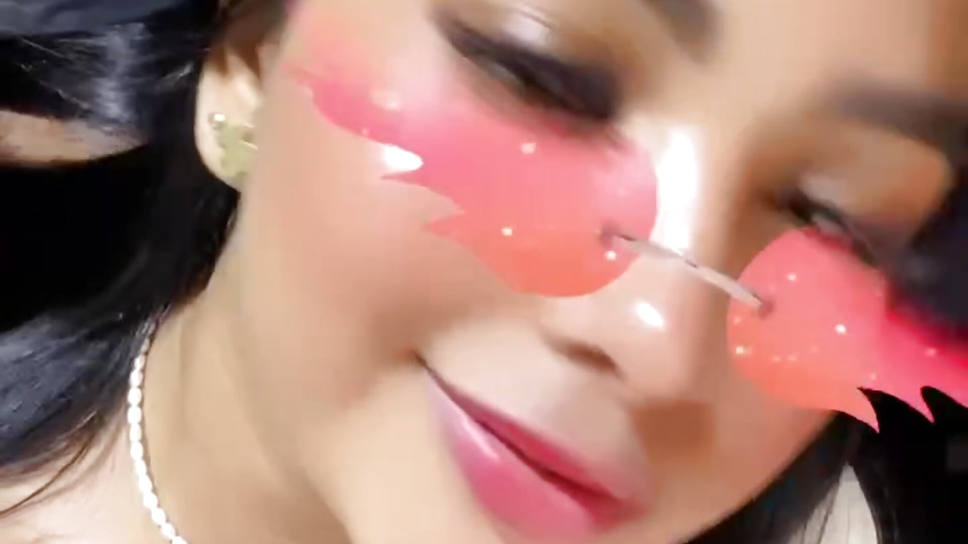 Kiss in polla - video by NatashaBrown12 cam model