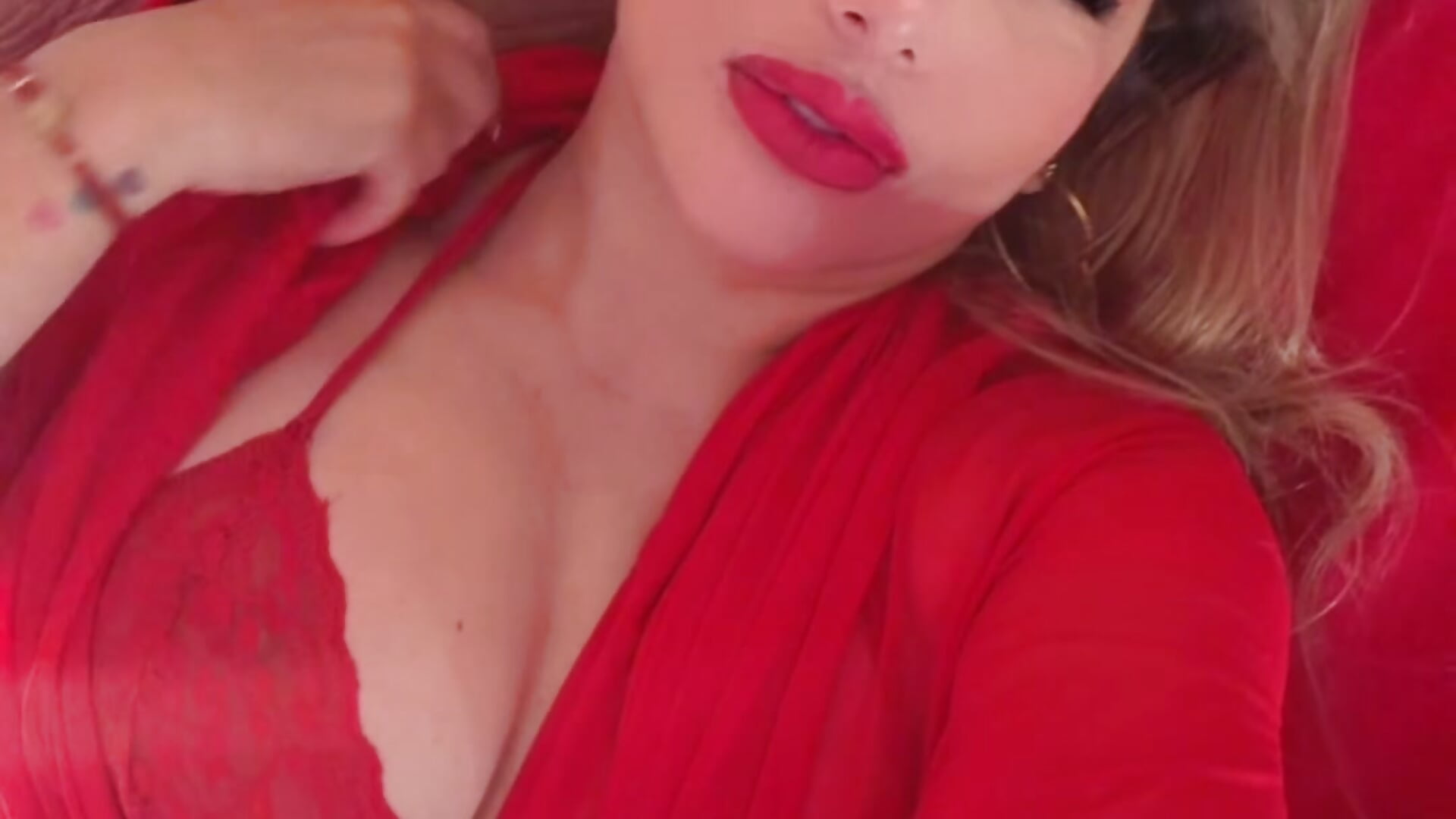 I miss you im my bed ❤️❤️❤️❤️❤️ - video van angel_vibes_ cam-model