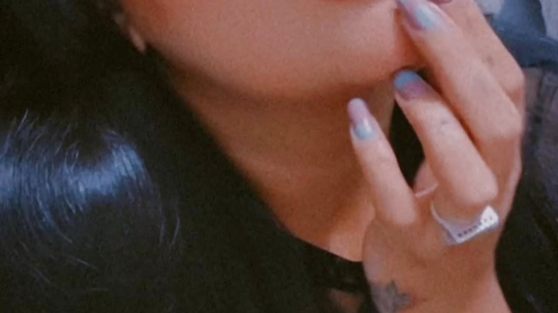 💋