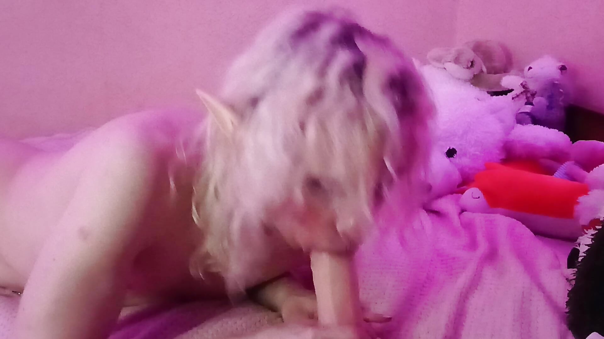 Elf trains her throat! ^^ - video by Lori_Myaf cam model