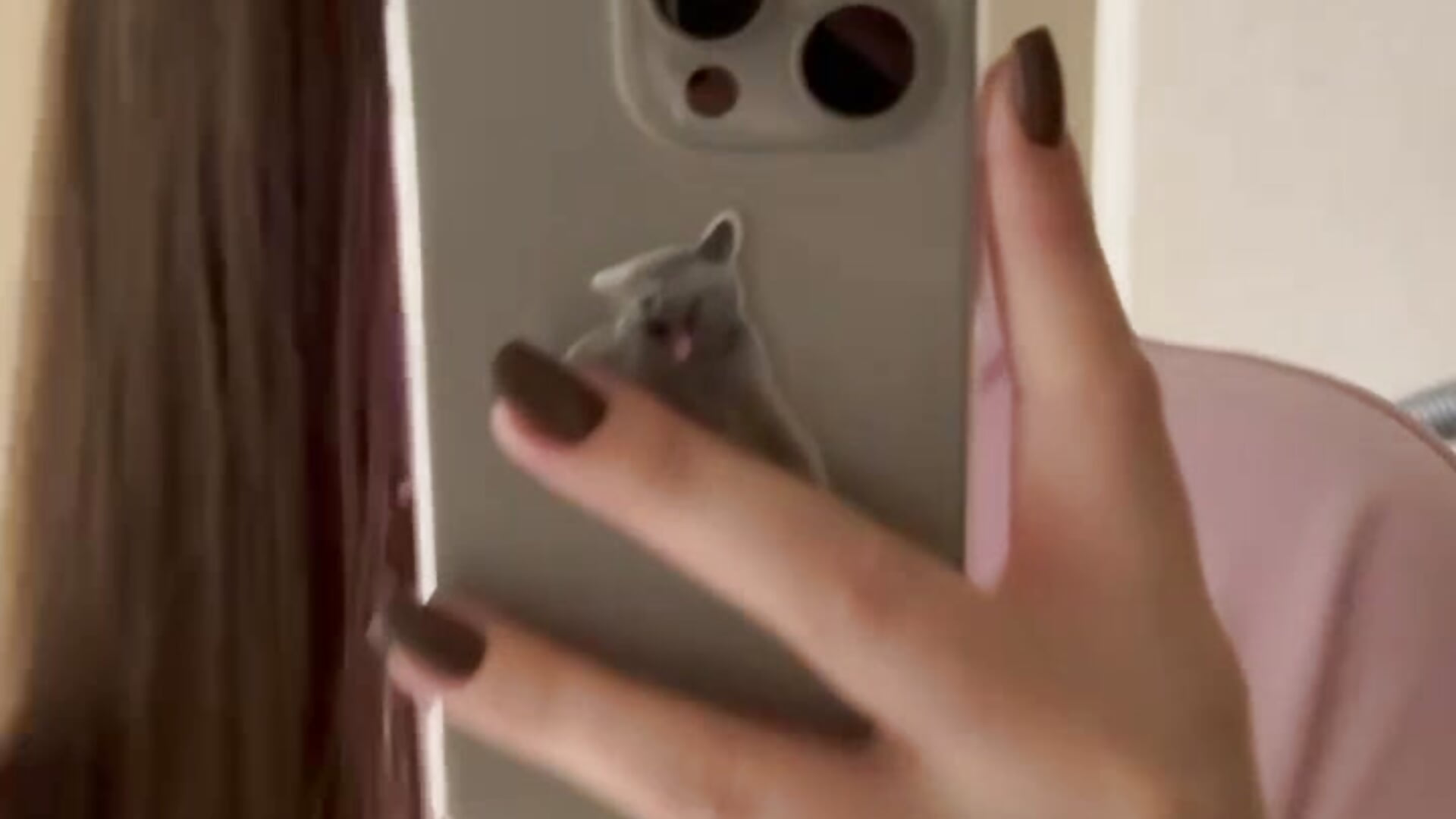 i spy u - video by EmmyCharmm cam model