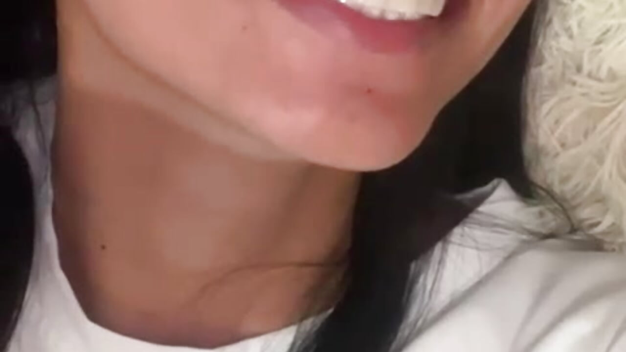 Kisses for everyone! 💕🥰 - video by samantha_x_s cam model