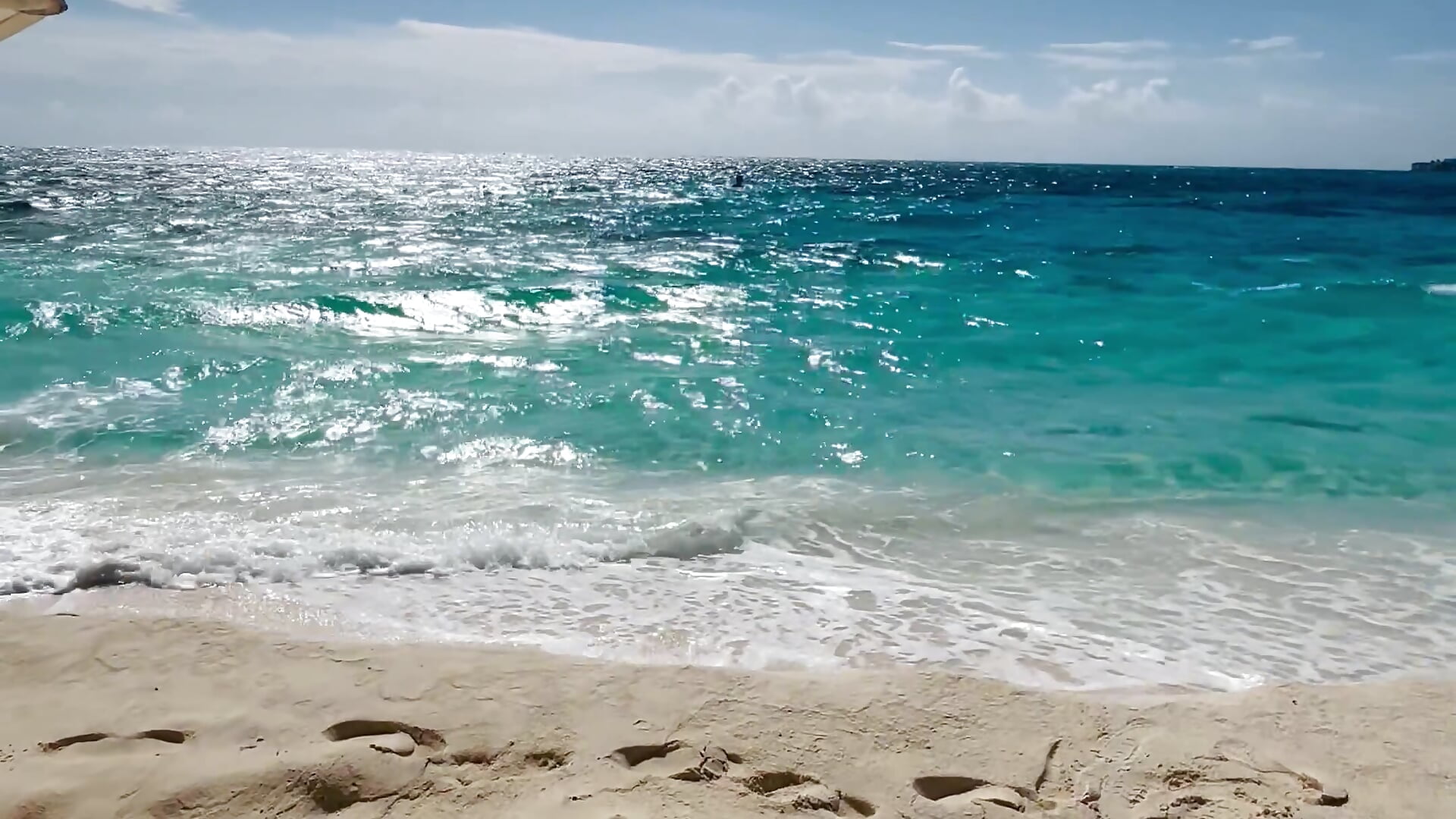 I Love The Beach - video by Ameellie cam model