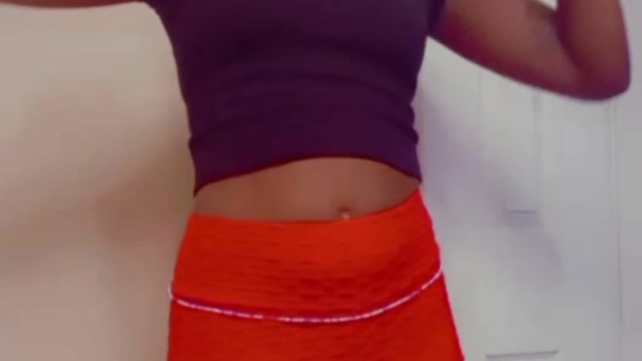 24A80555-B2C4-4AB1-A4BB-56920F272D2D - วิดีโอโดย LunaRaee33 โมเดลแคม