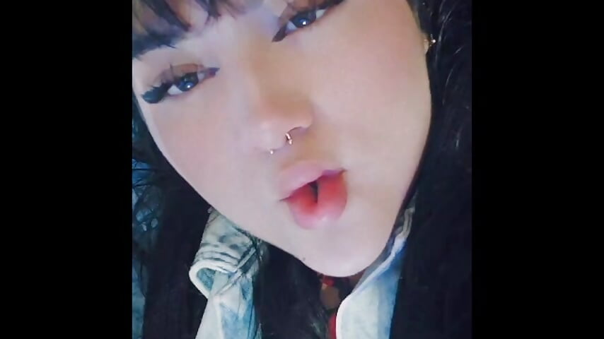 Its me !! :D — filmik limoncito_blossom, modela(-lki) na kamerkach