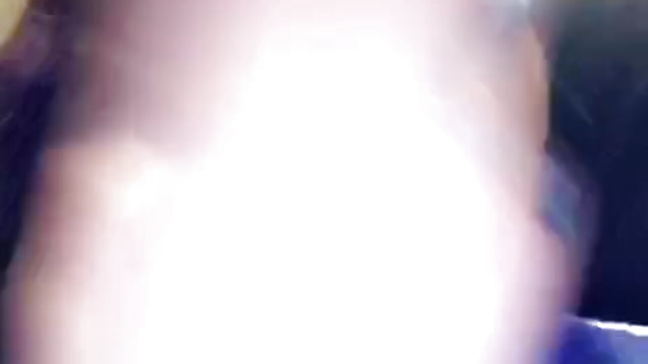 Kiss you - video by Teylor_Love cam model