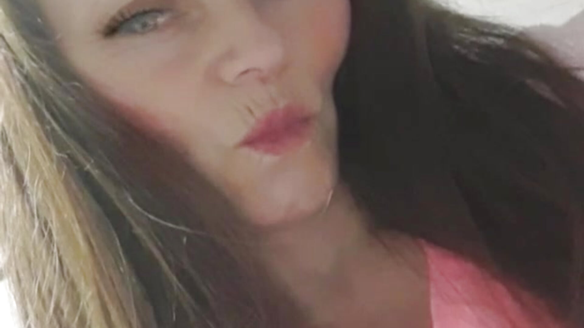 WhatsApp Video 2023-02-16 at 8,26,45 PM - video di asleycavta modella di cam