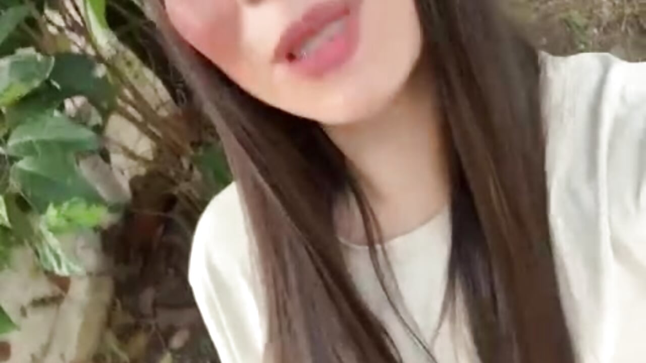 Did you know that I love hats? - Lia_walton 캠 모델의 동영상