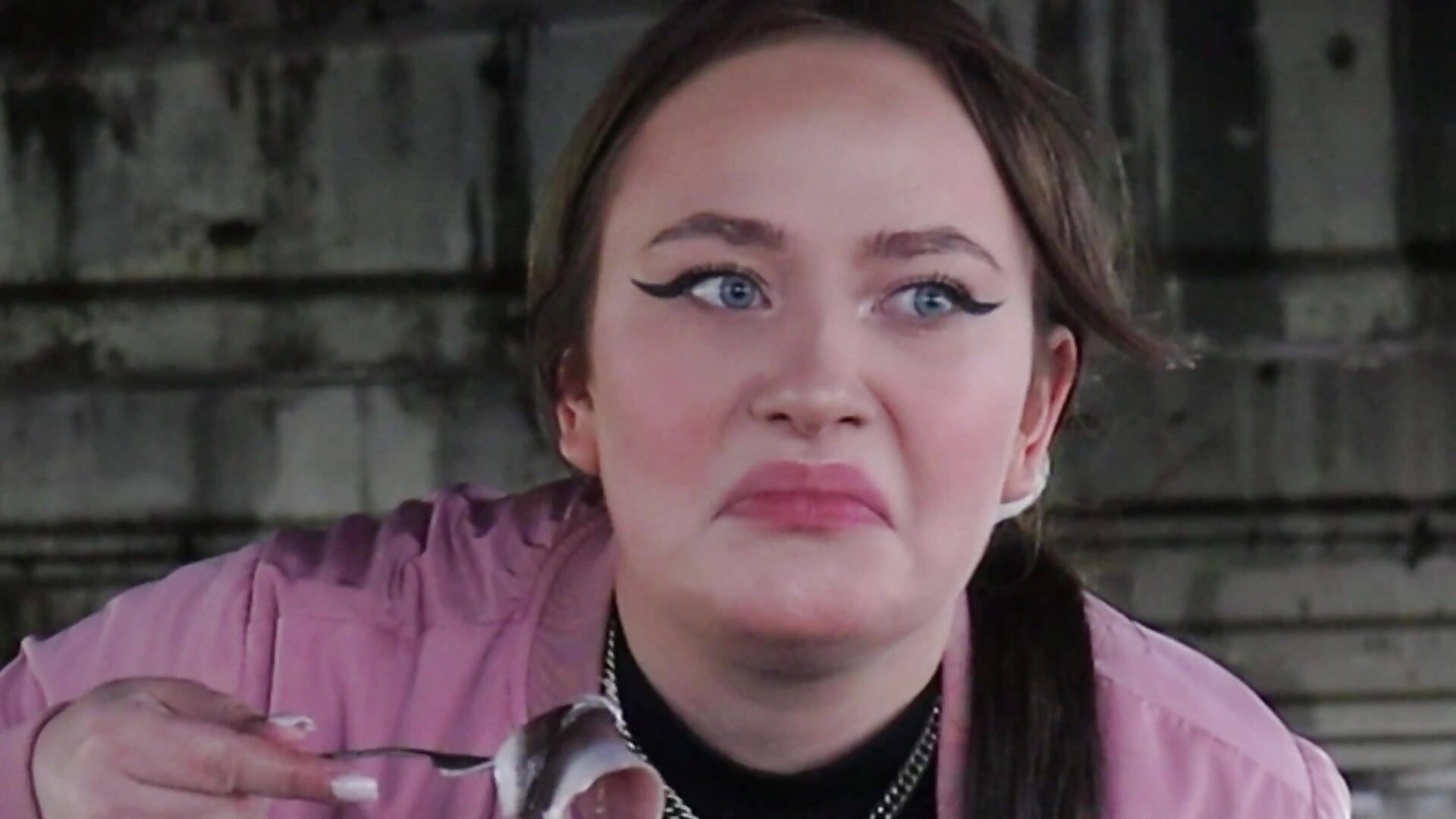 I'm trying surstreaming :D - video od modelky/modela BettyClaus