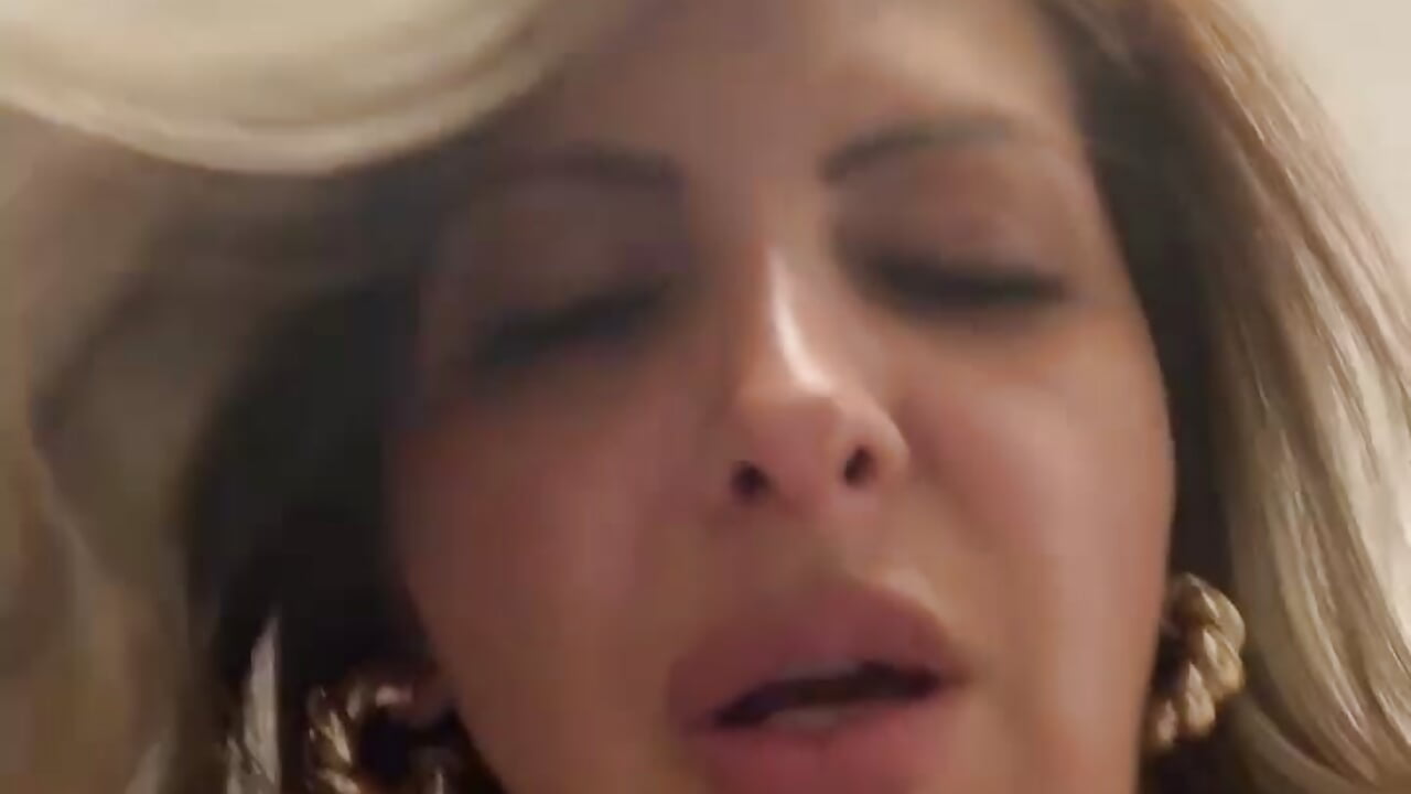 286-My wet and creamy pussy - vidéo du modèle de showcams _Abril-Office1