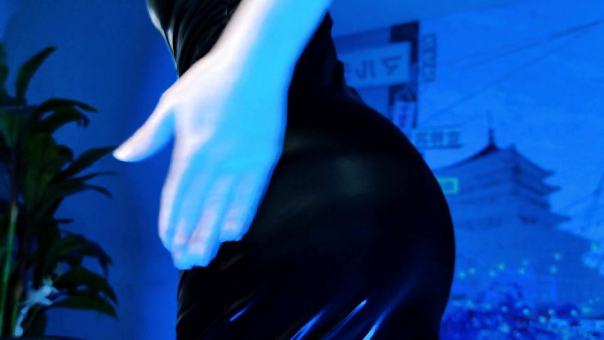 ASMR latex - Teaser! - video by VeliraBraitberg cam model