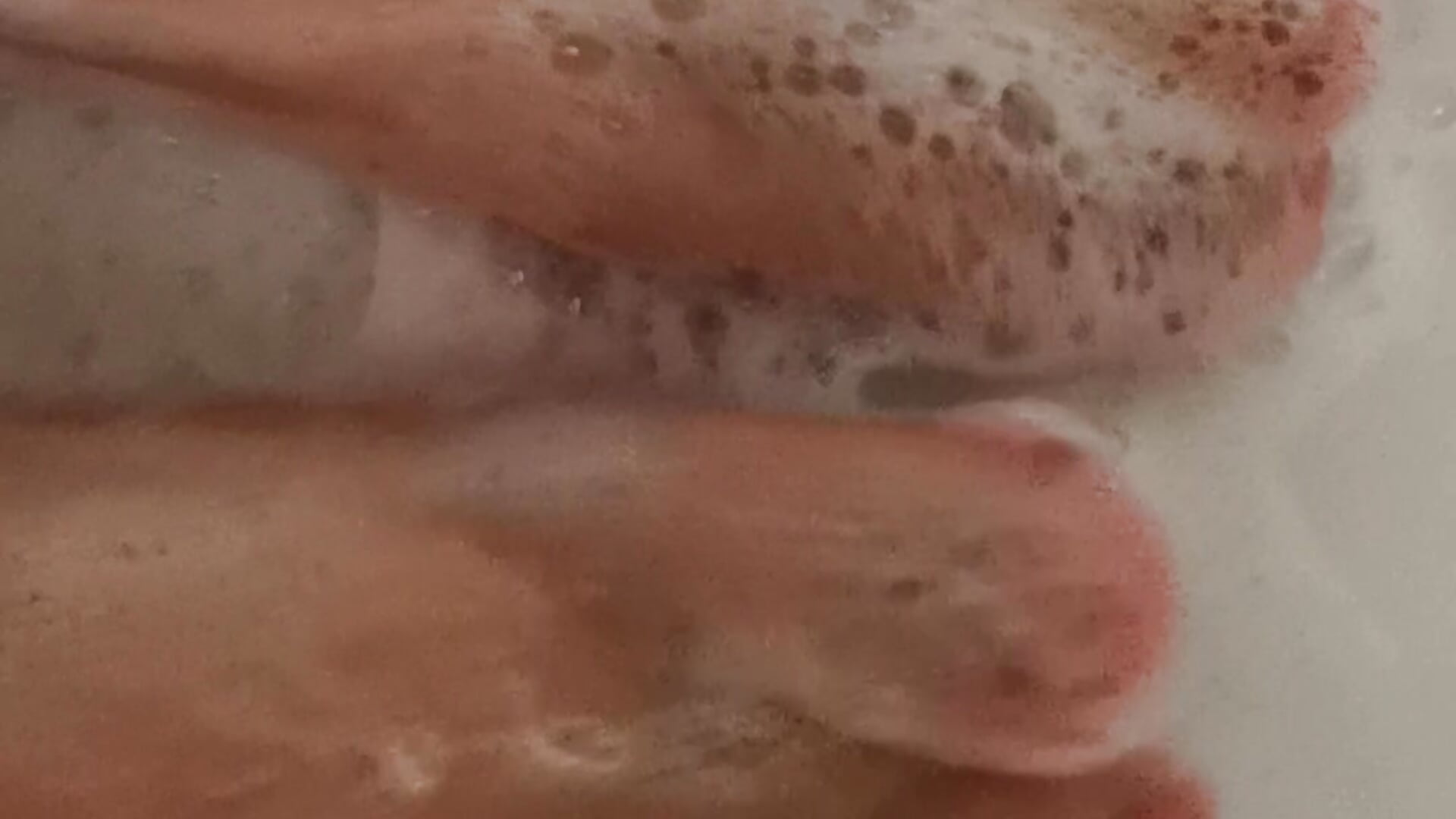 In shower - video by sandritawebcam cam model