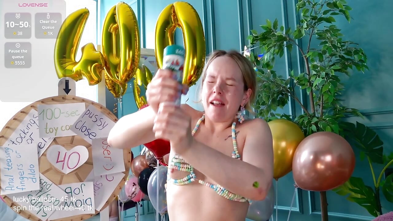 funny moment from our party 😂🎉