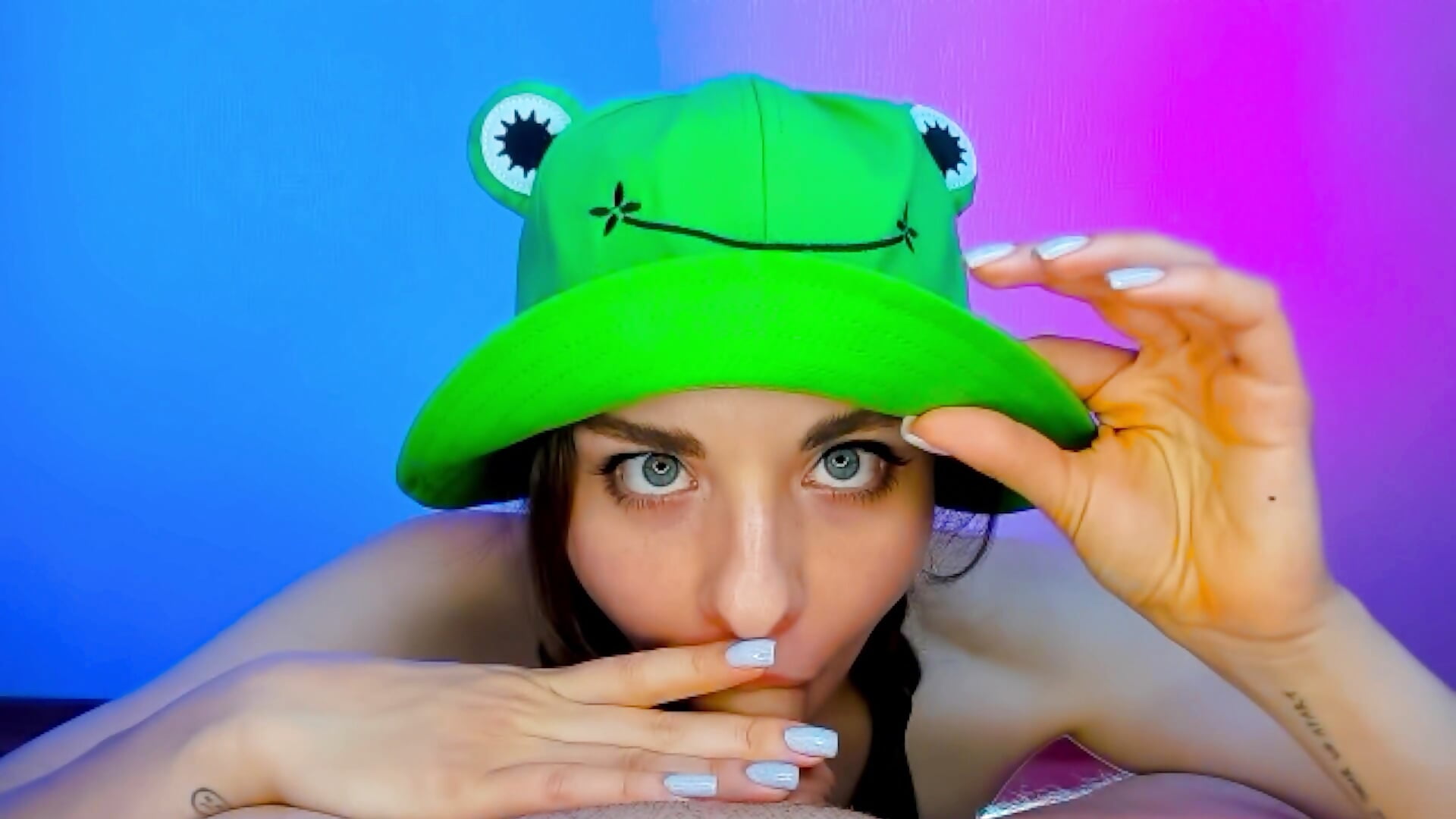 just hi to you - video by geeksparty_ cam model